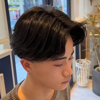 ショート パーマ メンズ 吉田 新平のヘアスタイル