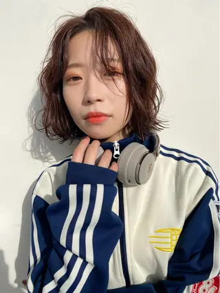 ミディアム カラー パーマ レイヤー／似合わせ TAKUYAのヘアスタイル