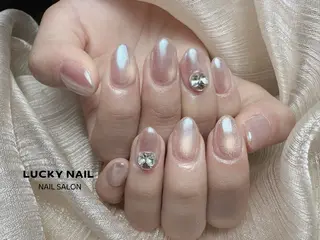 ネイル LUCKY NAILのネイルデザイン