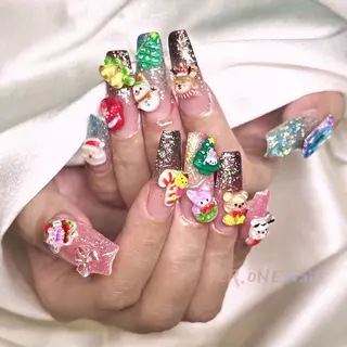 ネイル LR.ONE ヨウのネイルデザイン