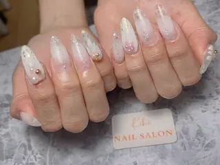 ネイル 💕鈴木ユリ パラジェル/オフ無料のネイルデザイン