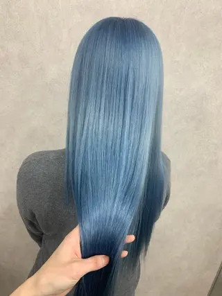 セミロング カラー ハイトーン・ブリーチ ムラ修正　八須　錬のヘアスタイル