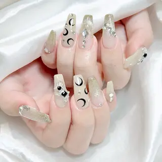 ネイル WISTERIA hayamiのネイルデザイン