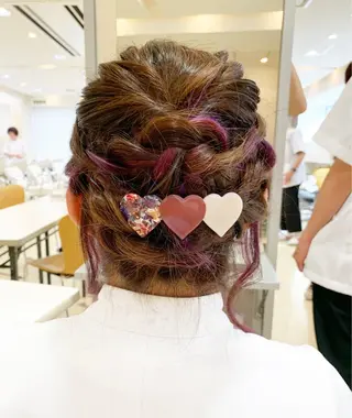 ロング カラー ヘアアレンジ PROGRESS Harukiのヘアスタイル