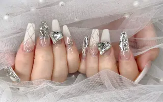 ネイル ハヤシ ミカのネイルデザイン