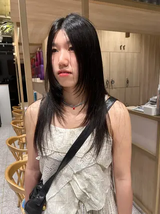 ロング カラー ヘアアレンジ トレンドlayer cut💐mihoのヘアスタイル