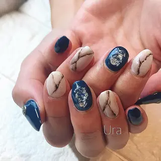 ネイル UrakoNail 《nail》のネイルデザイン