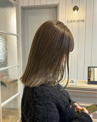 ミディアム カラー オリーブ/縮毛♡ Natsuno🩰のヘアスタイル