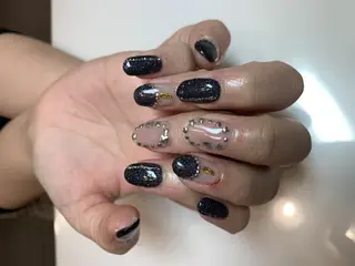 ネイル ネイルリボン 受付スタッフのネイルデザイン