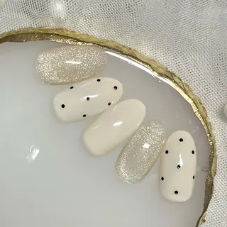 ネイル Kodebu Usagi Nail所属・Yuko Kanamedaのネイルデザイン