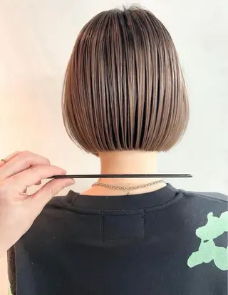 ショート カラー ✨レイヤーカット/透 名感カラー特化✨のヘアスタイル