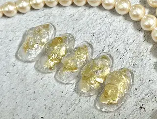 ミディアム BURGUNDY 🌹eriのネイルデザイン