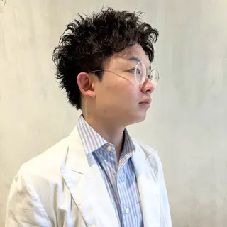 パーマ メンズ メンズパーマ/フェ ザーパーマ/古川晴輝のヘアスタイル