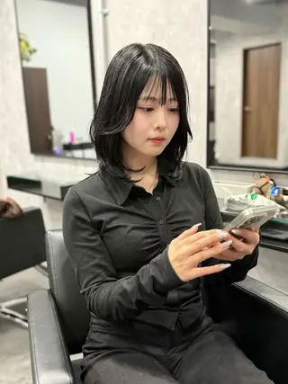 ミディアム 🌹【代表】古川暁 髪質改善縮毛矯正🌹のヘアスタイル