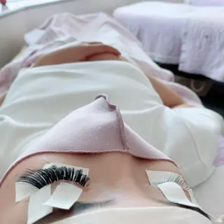 パーマ マツエク・マツパ アイブロウ 神山 ビューティー・アイのマツエク・マツパデザイン