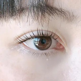 マツエク・マツパ I'myu beauty&eyelash所属・山浦 裕治の眉毛・アイブロウイメージ