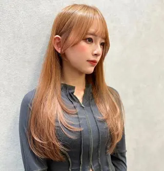 ロング 璃 音のヘアスタイル