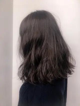 ミディアム Fill @のヘアスタイル