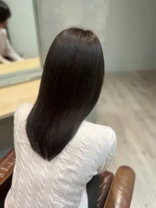 ロング Hair Make NEWYORK　稲荷町店所属・南部萌🍀縮毛矯正 ツヤ髪ストレートのヘアスタイル