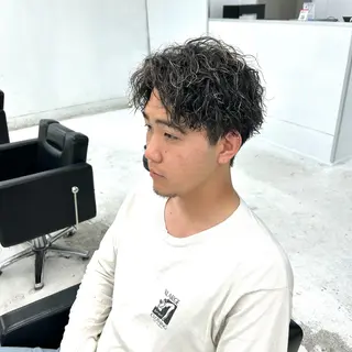 ショート カラー パーマ メンズ 【メンズパーマ特化】 🍏網中勇喜のヘアスタイル