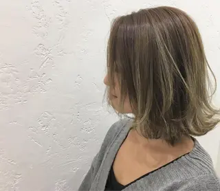 ショート カラー 鈴木 翔梧のヘアスタイル