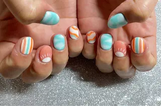 ネイル VIERU 🌈🎀💖のネイルデザイン