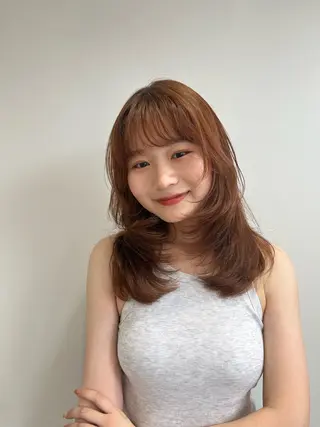 セミロング ♥️透明感×抜け感 ベージュ/佑珠♥️のヘアスタイル