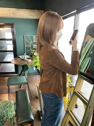 セミロング vivre libre所属・vivre libreのヘアスタイル