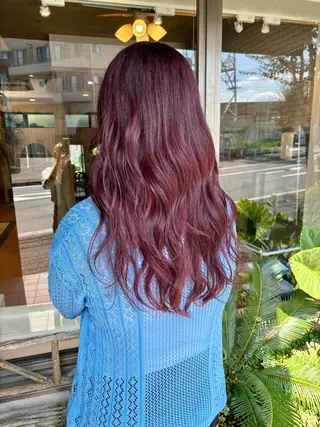 ロング 庄司 桜のヘアスタイル