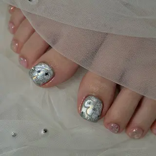 ネイル NEO Beauty Salon所属・𝐍𝐄𝐎 𝐉𝐔𝐑𝐈のネイルデザイン