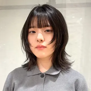 ミディアム ボブレイヤー/ ブリーチ/miyuuのヘアスタイル