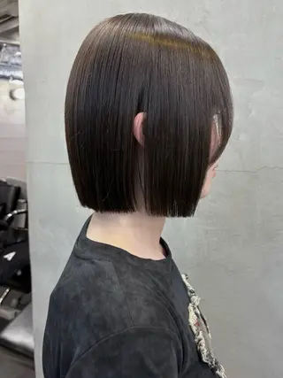 ショート カラー 🫐寒色系カラー 🫐ヤマナカリリカのヘアスタイル