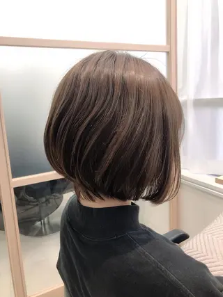 ミディアム カラー 透明感カラー 山中のヘアスタイル