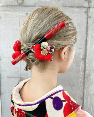 ヘアアレンジ 女性に人気♪ はやしほのかのヘアスタイル