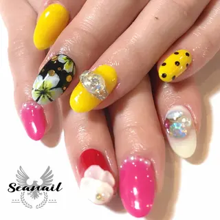 ネイル 小尾 栞のネイルデザイン
