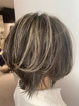 ショート カラー MONIQA原宿所属・デザインカラーウルフ 宙也のヘアスタイル