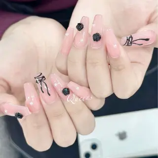 ネイル Queens ゲンのネイルデザイン