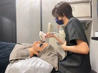 メンズフェイシャル アイブロウ・ルースのエステ・リラクイメージ