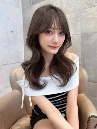 セミロング カラー 顔周り\エクステ\ 透明感カラー\まりんのヘアスタイル