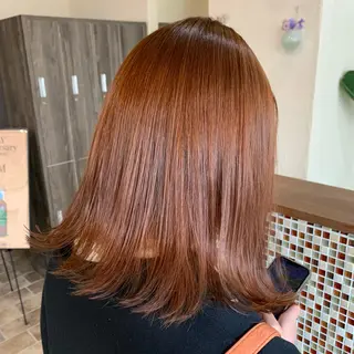 カラー 礒谷 夏帆のヘアスタイル