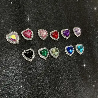 ネイル 🎀 Mayu 🎀痛ネイルのネイルデザイン