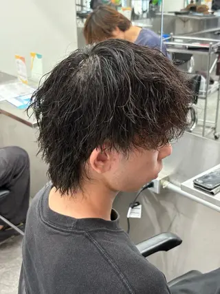 ミディアム カラー パーマ メンズ メンズパーマ特化 🔥韓国ヘア職人🔥のヘアスタイル