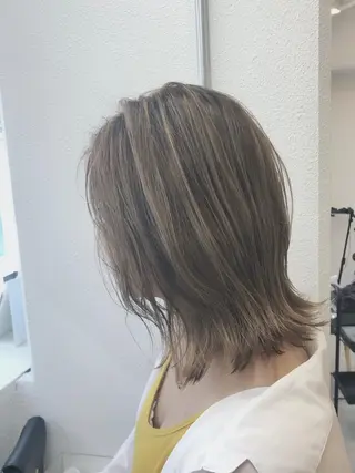 ミディアム カラー 山崎 俊介のヘアスタイル