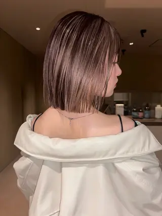 ショート ボブ/タイトアレンジ 個性派結婚式アレンジのヘアスタイル