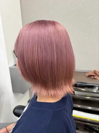 ミディアム 🌈ハイトーンカラー ⋆˚ʚɞにいな🌈のヘアスタイル