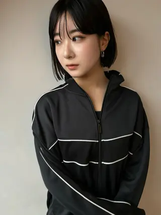 ショート カラー レイヤーカット /透明感/千葉怜寿のヘアスタイル