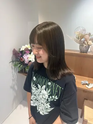 セミロング カラー ブリーチカラー/ベー ジュ/Hono🦖のヘアスタイル