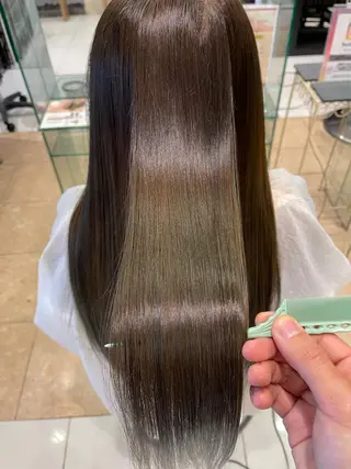 ロング ササ　ユウキ/パーマ 縮毛矯正/髪質改善のヘアスタイル