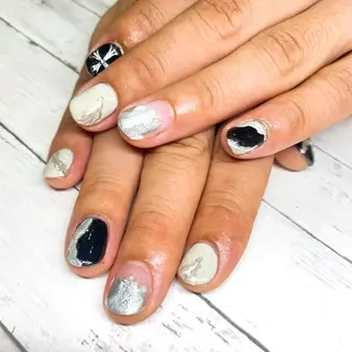 ネイル Nail Salon & MORE.のネイルデザイン