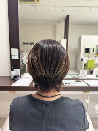 ショート 小達 陽菜のヘアスタイル